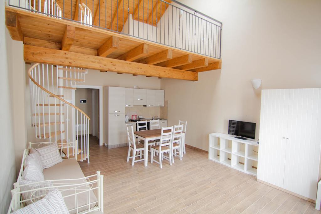 Agriturismo Cascina Della Fontana Lodi Phòng bức ảnh