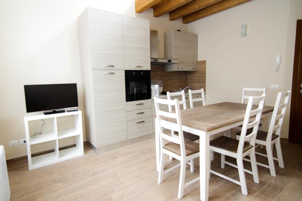 Agriturismo Cascina Della Fontana Lodi Phòng bức ảnh